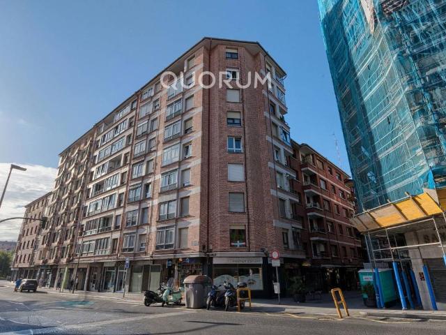 Piso en Venta en Centro Ariz Uribarri
