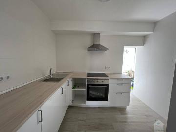 Plaza de Neptuno - Cocina equipada, Balcón