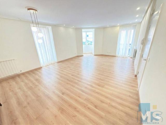 Piso en Venta en Centro Mendibil Santiago