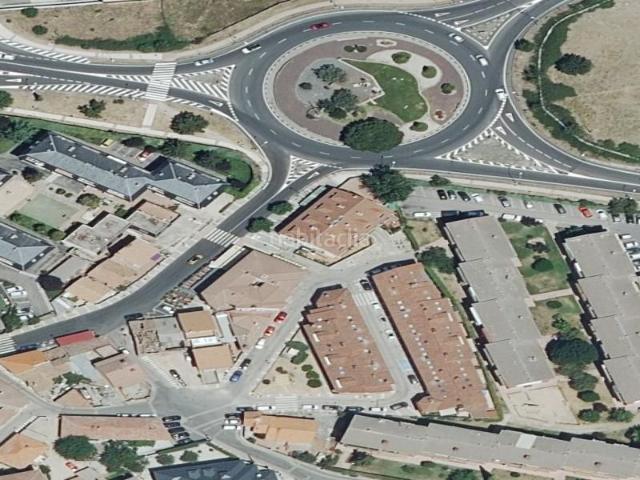 Piso en venta en Cerceda. Piso en Avenida de los Canteros en El Boalo, Madrid. Pisos.