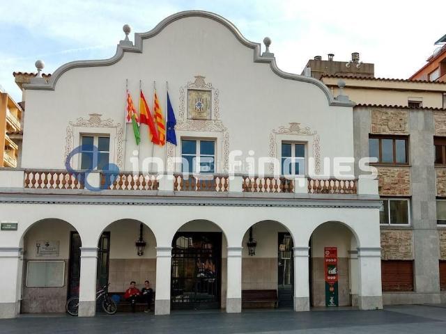 Piso en venta en Cerdanyola del Vallès, Catalunya Fontetes. Ione Finques Ofrece. Pisos Cerdanyola del.