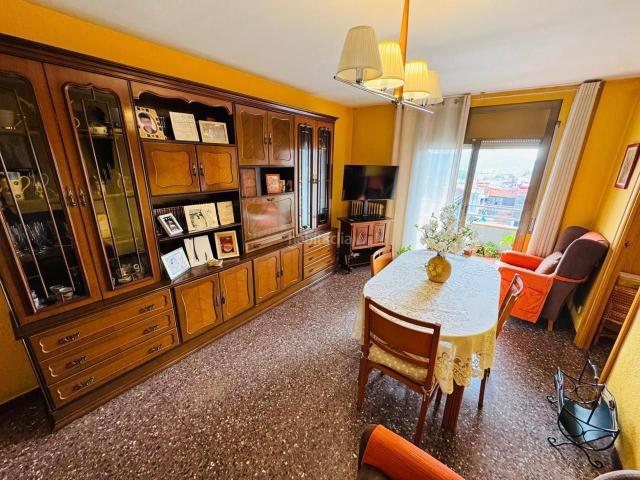 Piso en venta en Cerdanyola del Vallès, Catalunya Fontetes. OPORTUNIDAD EN CERDANYOLA. Pisos Cerdanyola del.