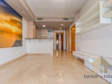 Piso en venta en Plaça Marconi - Balcón