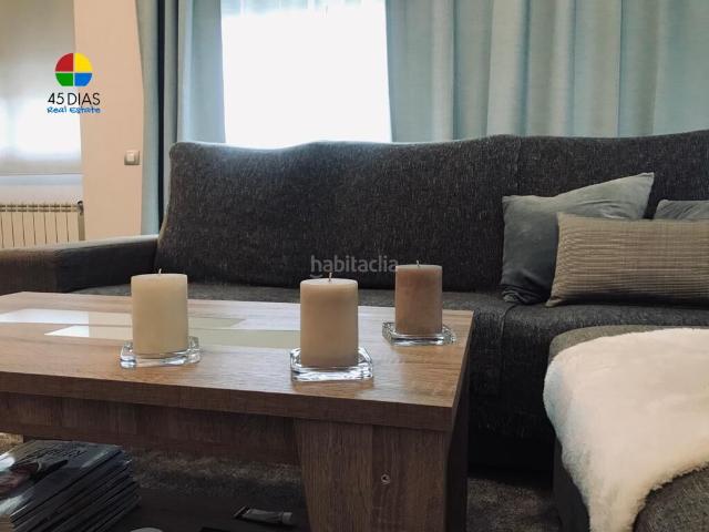 Piso en venta en Cerdanyola del Vallès, Catalunya Fontetes. Piso en venta enCerdanyola del Valles zona Farigola, con parquing, trastero y piscina comunitaria. Pisos Cerdanyola del.