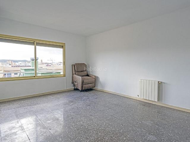 Piso en venta en Cerdanyola del Vallès, Catalunya Fontetes. Piso ideal parejas con proyecto de família. Pisos Cerdanyola del.