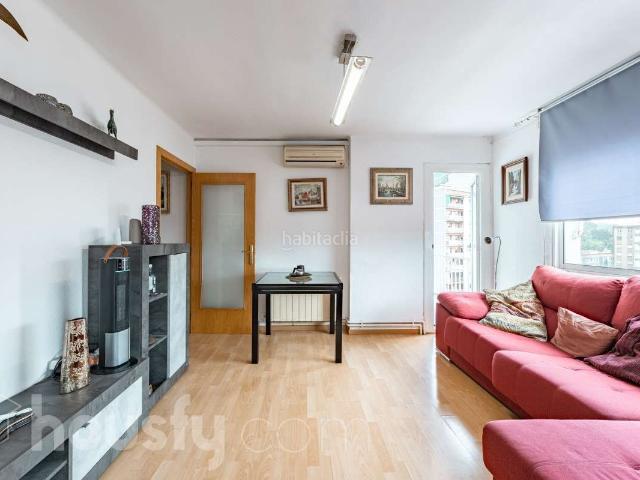 Piso en venta en Cerdanyola del Vallès, Catalunya Fontetes. Pisos Cerdanyola del.