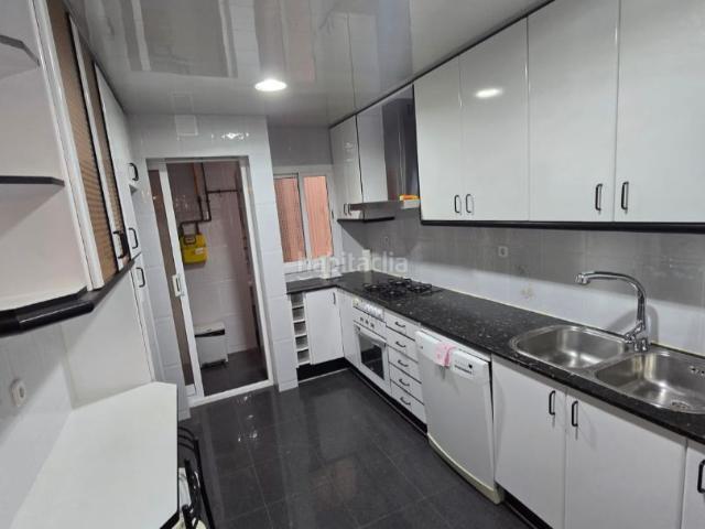 Piso en venta en Cerdanyola del Vallès, Centre Cordelles. Piso grande. Pisos Cerdanyola del.