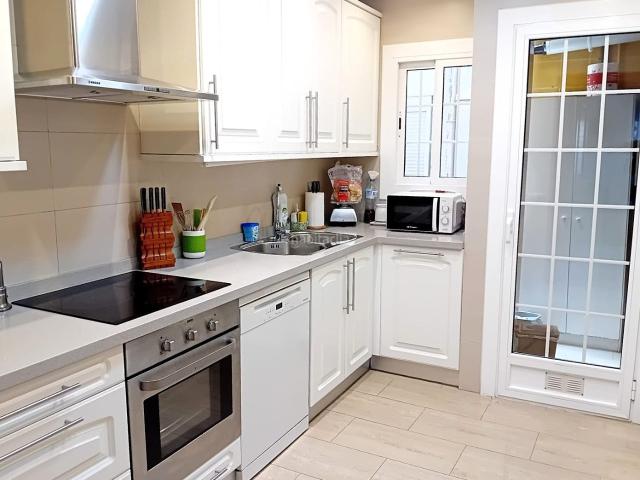 Piso en venta en Cerdanyola del Vallès, Centre Cordelles. Pisos Cerdanyola del.