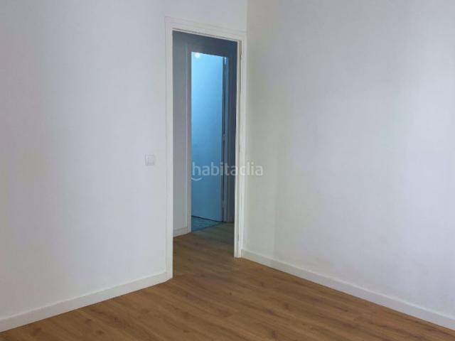 Piso en venta en Cerdanyola del Vallès, Centre Cordelles. Precioso piso reformado recientemente en una de las mejores zonas de Cerdanyola del Vallès. Pisos Cerdanyola del.