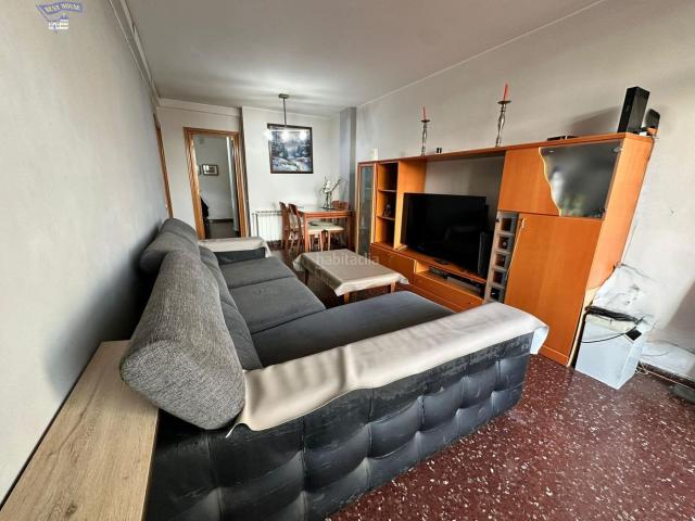 Piso en venta en Cerdanyola del Vallès, Serraparera. AMPLIO Y LUMINOSO PISO EN SERRAPARERA, CERDANYOLA DEL VALLÈS. Pisos Cerdanyola del.