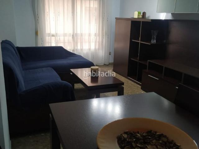 Piso en venta en Ceuta, Centro. Amolio piso con un patio estupendo. Pisos.