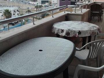 Piso en venta en Ceuta - Piscina