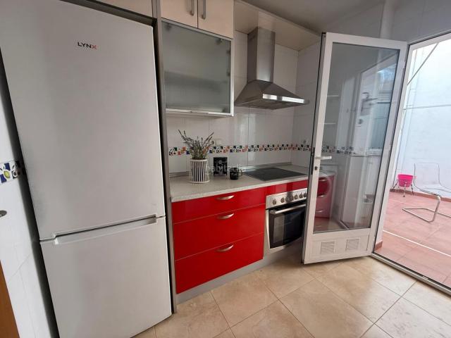 Piso en venta en Ceutí. Descubre este acogedor apartamento de 2 habitaciones en Ceutí!. Pisos.