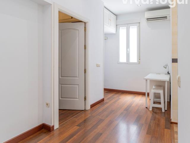PISO EN VENTA EN CHAMBERI