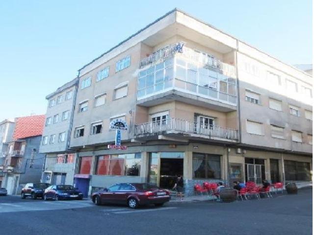 Piso en Venta en Chantada, Lugo