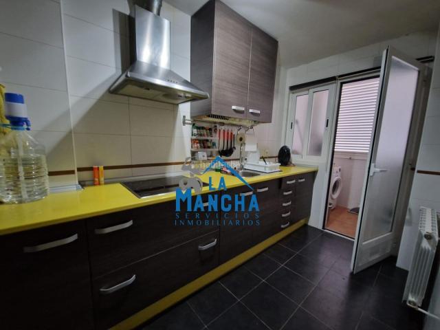 Piso en venta en Chinchilla de Monte Aragón. 126.000 INMOBILIARIA LA MANCHA VENDE PISO EN CHINCHILLA DE MONTEARAGÓNALBACETE. Pisos Chinchilla de Monte.