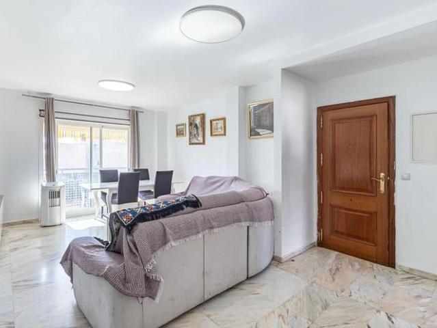 Piso en venta en Churriana de la Vega, Granada