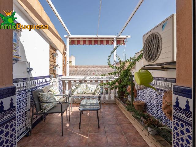 Piso en venta en Churriana de la Vega, Parque de San Roque. ÁTICO de 3 dorm. en el centro de Churriana de la Vega. Con TERRAZA de 6m2. Pisos Churriana de la.