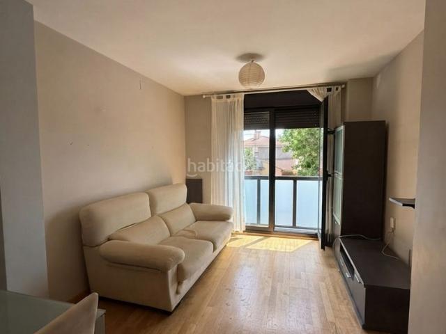 Piso en venta en Cigales. Oportunidad Vivienda Seminueva en Cigales de un dormitorio. Pisos.