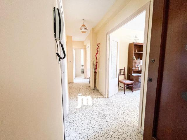 Piso en venta en Cieza. ¡Oportunidad de Inversión en Cieza! Piso Completamente Amueblado y Listo para Vivir!. Pisos.