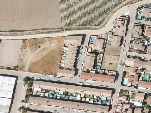 Piso en venta en Cijuela. Venta de Piso en Calle Becquer, Cijuela Granada. Pisos.