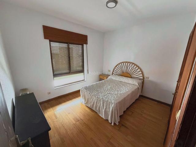 Piso en venta en Cistierna. OPORTUNIDAD EN CISTIERNA PISO DE 3 HABITACIONES POR SOLO 45.000 en AV. Constitucion, 94. Pisos.