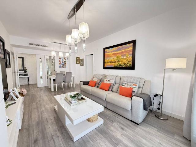 Piso en Venta en Ciudad Jardín Zoco