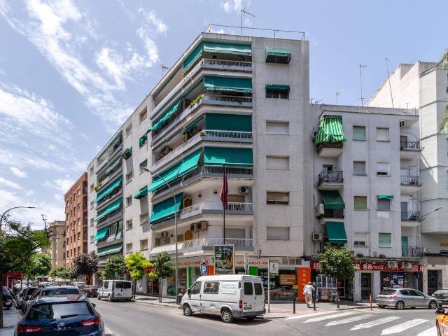Piso en Venta en Ciudad Jardín Zoco