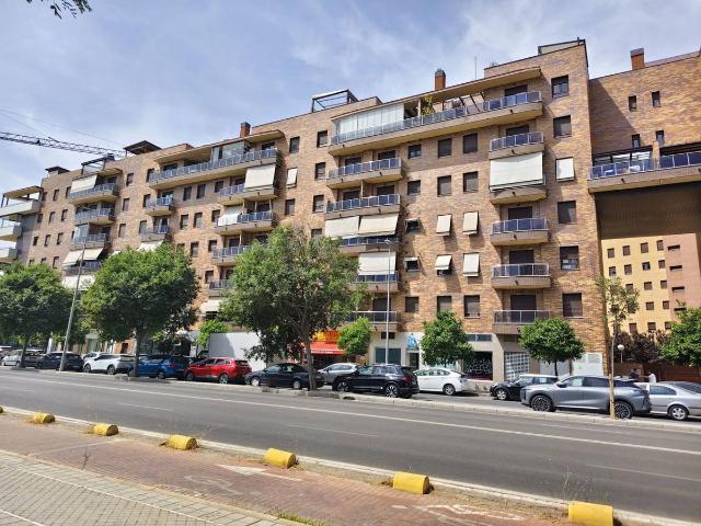 Piso en Venta en Ciudad Jardín Zoco