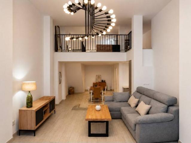 Piso en Venta en Ciudad Jardín Zoco