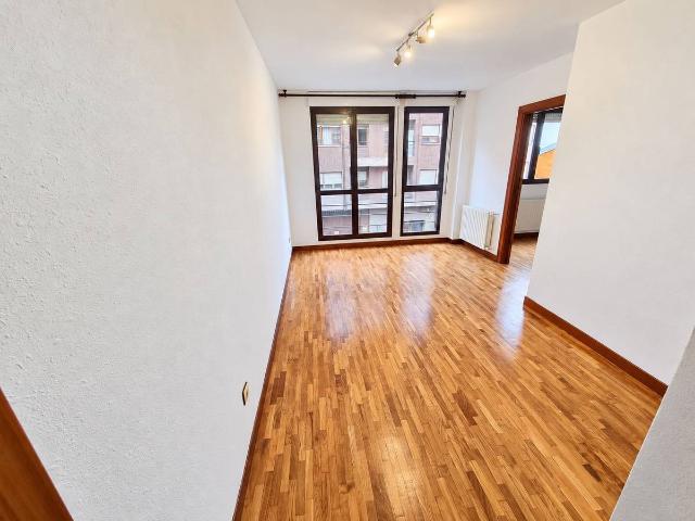 Piso en Venta en Ciudad Naranco Prados de La Fuente