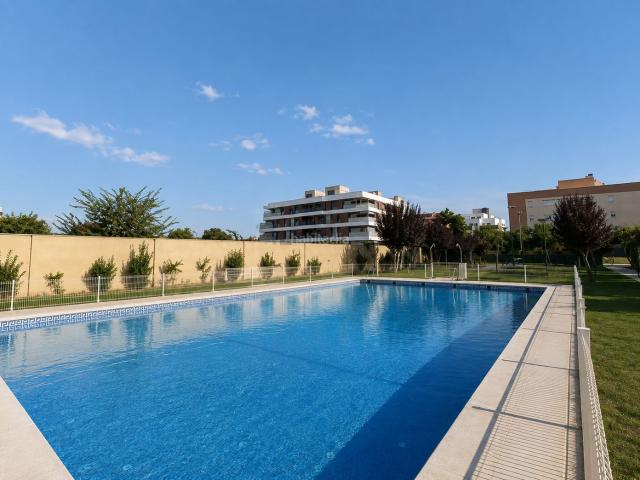 Piso en venta en Ciudad Real, Nuevo Hospital. ¡Espectacular Ático en Planta Única con Terraza de 40 m² y Calidades de Lujo en Ciudad Real!. Pisos Ciudad.