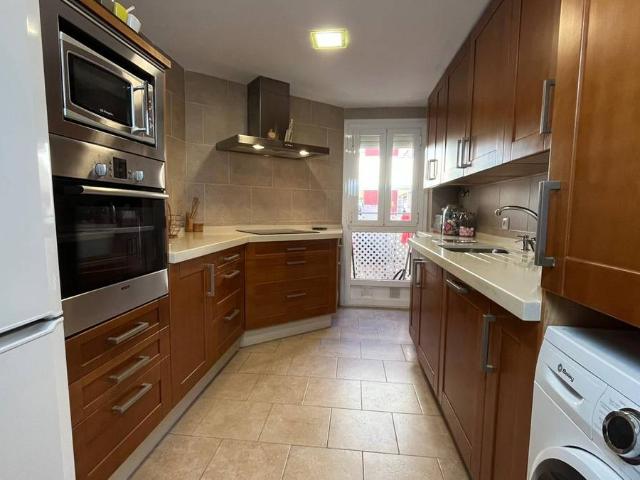 Piso en Venta en Cobreros Viejo