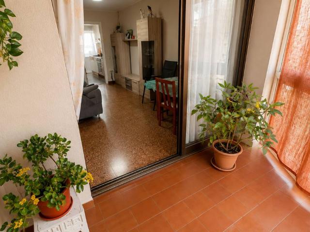 Piso en Venta en Col.legis Nous