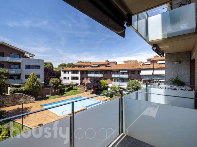 Piso en Venta en Coll Favà