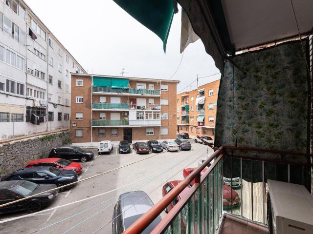Piso en venta en Collado Villalba, Carlos Ruiz. DISTRIBUCIÓN PERFECTA SIN METROS PERDIDOS. Pisos Collado.