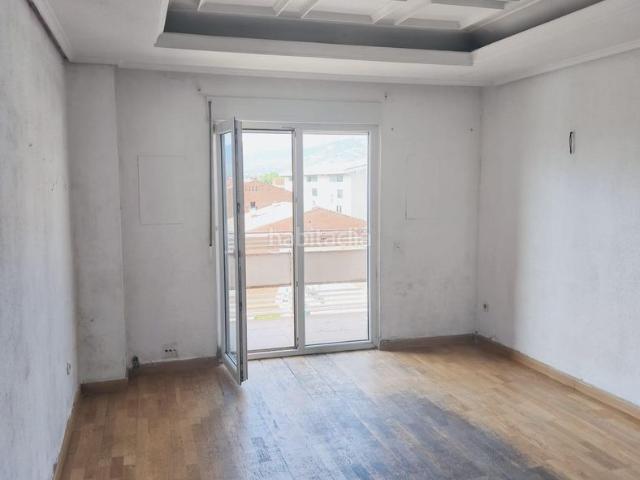Piso en venta en Collado Villalba, Carlos Ruiz. Piso en el centro de Villalba con vistas a la sierra. Pisos Collado.