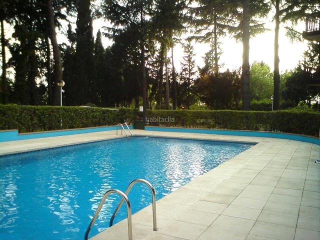 Piso en venta en Collado Villalba, Dehesa El Soto. ? ¡SEGUNDO SIN ASCENSOR CON 3 HABITACIONES EN VILLALBA PUEBLO! 339.000 124 m² Piscina Terraza Trastero. Pisos Collado.