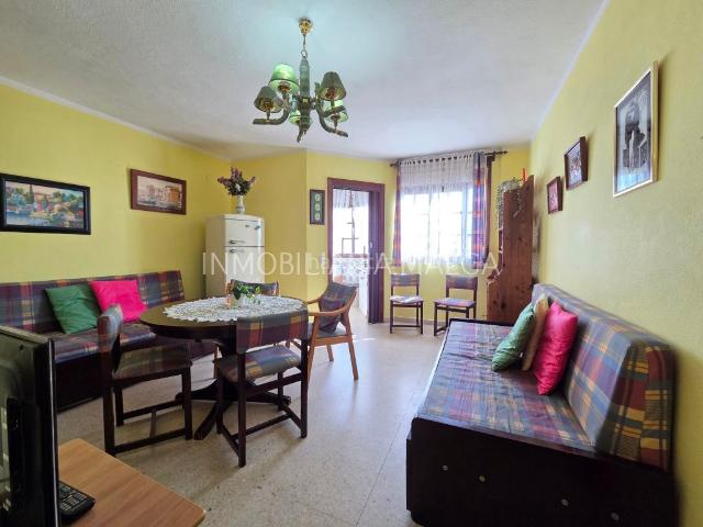 Piso en venta en Colunga. INMOBILIARIA MALGA PONE A LA VENTA ESTE PISO EN LASTRES, A UN PASO DE TODOS LOS SERVICIOS Y DE LA PLAYA. Pisos.