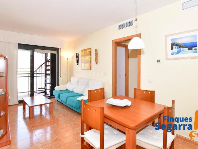 Piso en venta en Coma ruga, Coma ruga Platja Costa Dorada. Ático con solárium y piscina comunitaria. Pisos.