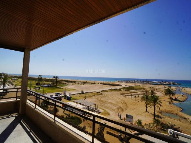 Piso en venta en Coma ruga, Coma ruga Platja Costa Dorada. Piso en primera línea de mar, ubicación y vistas increíbles. Pisos.