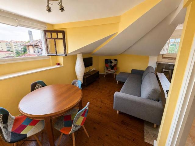 Piso en Venta en Comillas
