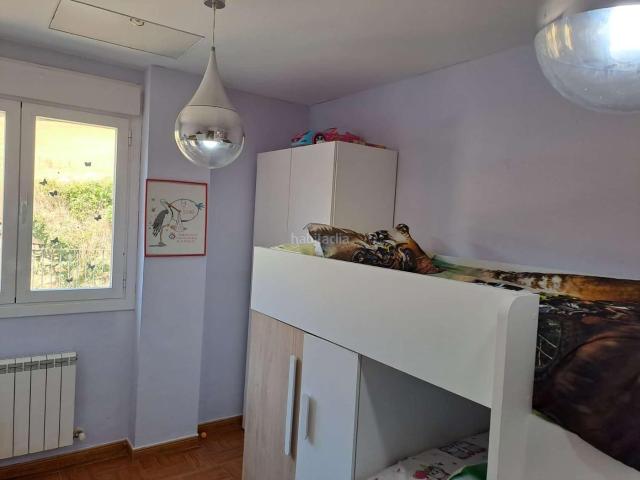 Piso en venta en Condado de Treviño. Piso con parcela de 70 m2. Pisos Condado de.