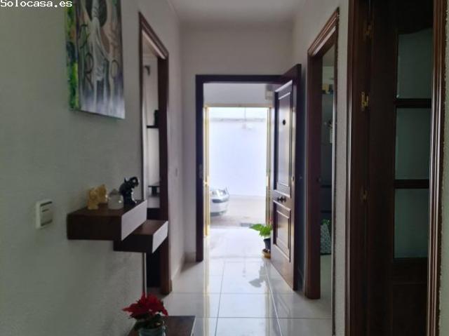 Piso en Venta en Conil de la Frontera, Cádiz