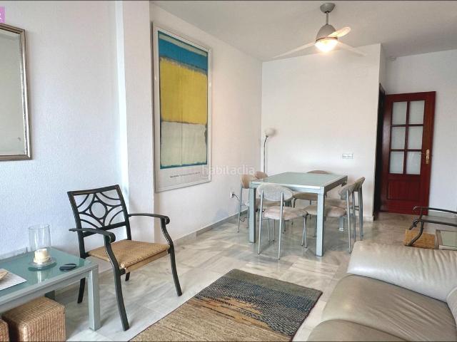 Piso en venta en Conil de la Frontera, Conil. Espectacular piso con tres dormitorios, terraza, vistas al mar y garaje en el corazón de Conil de la Frontera. Pisos Conil de la.