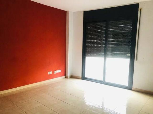Piso en Venta en Constantí
