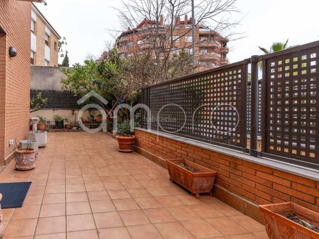 Piso en venta en Constantí. Superficie total 69 m, piso superficie útil 69 m, hab. individuales 1, habitaciones dobles 1, 1 baño, aire acondicionado frío y ca. Pisos.