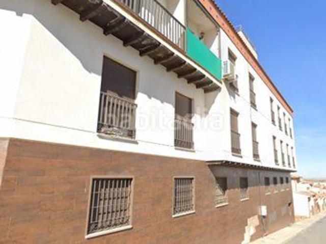 Piso en venta en Consuegra. en Consuegra. Pisos.