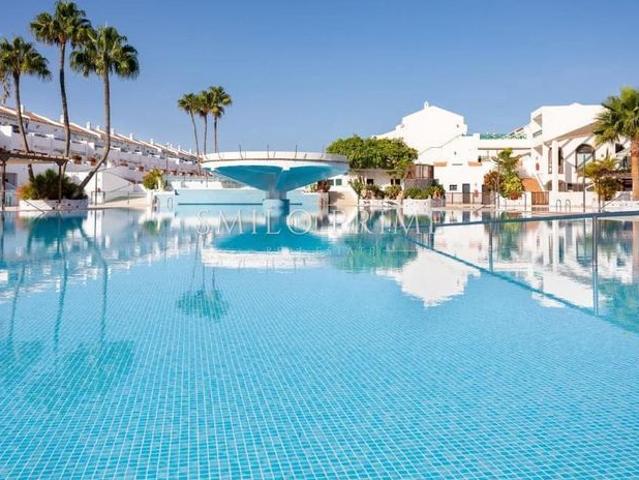 Piso en venta en Costa del Silencio, Tenerife