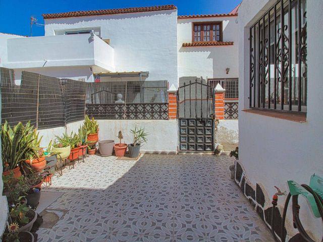 Piso en venta en Costa del Silencio, Tenerife